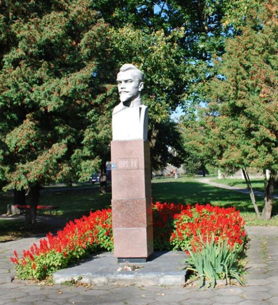 Памятник Щорсу Николаю Александровичу  